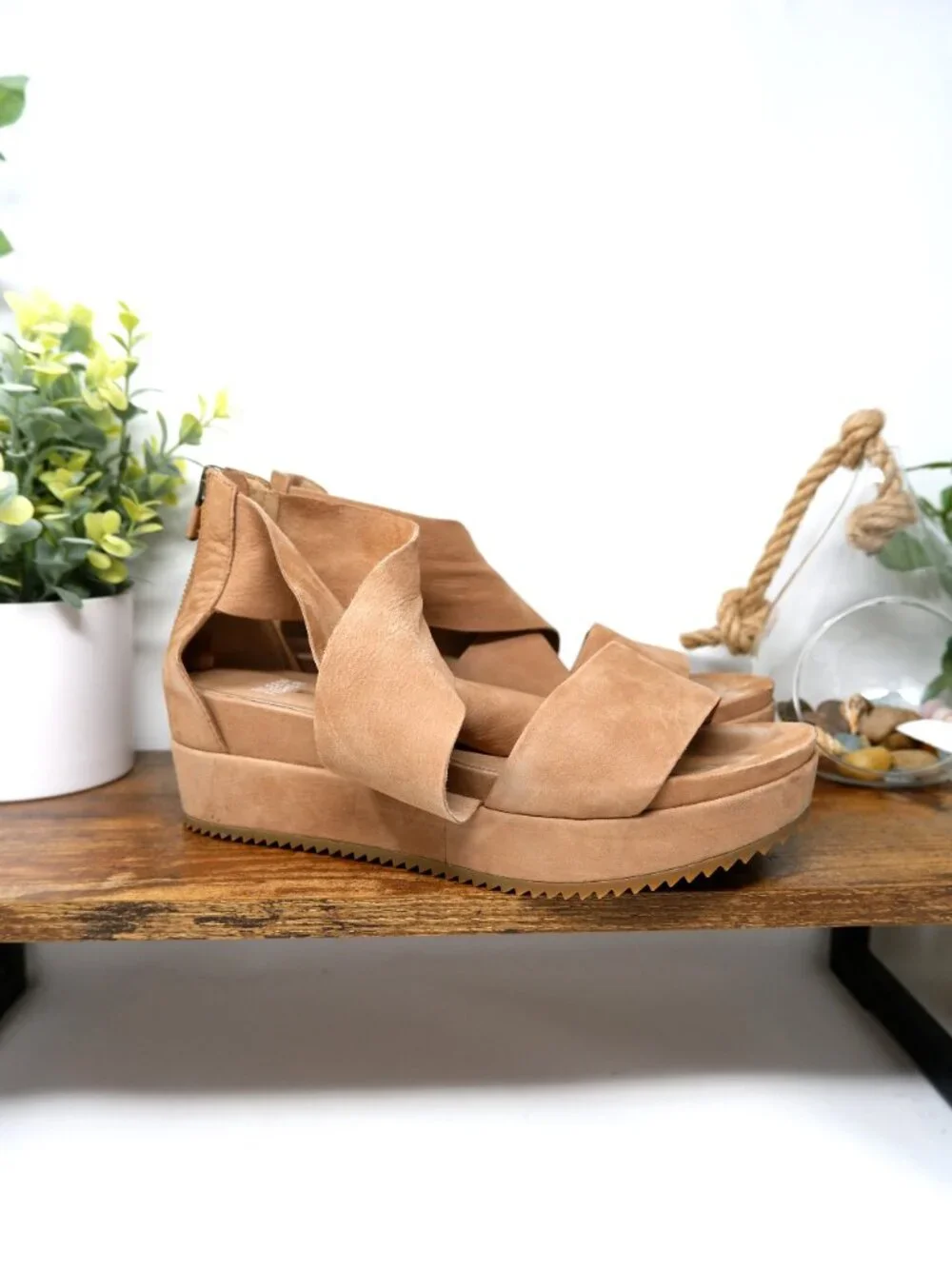 Eileen Fisher Elon Tan Leather Platform Crisscross Wedge Sandal Size‎ 9.5